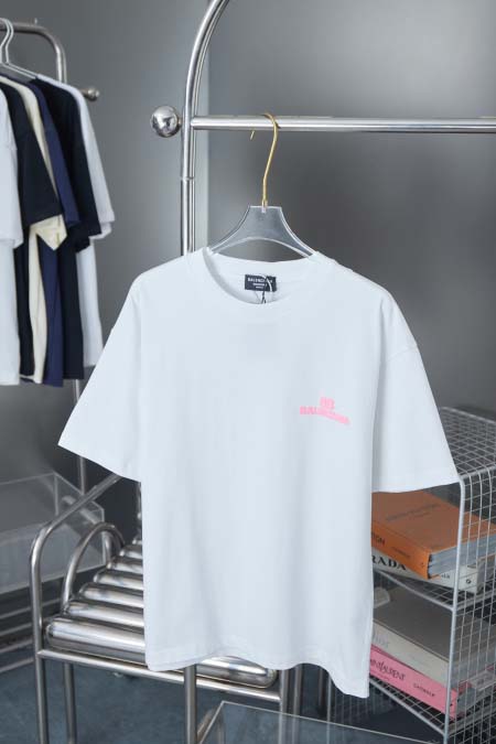 2025年8月6日入荷新作BALENCIAGA半袖 tシャツ...