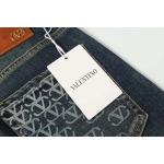 2025年8月6日入荷新作VALENTINOジーパン人気商品/DW工場