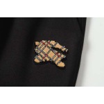 2025年8月6日入荷新作Burberryスラックス人気商品/DW工場