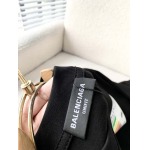 2025年8月6日入荷新作BALENCIAGA半袖 tシャツ人気商品/DW工場