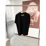 2025年8月6日入荷新作Louis Vuitton半袖 tシャツ人気商品/DW工場