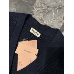 2025年8月6日入荷新作MiuMiuニット原版復刻人気で【极品】/正規品と同じサイズ/DW工場size：38 40 42 44