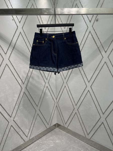 2025年8月6日入荷新作Louis Vuitton半ズボン...