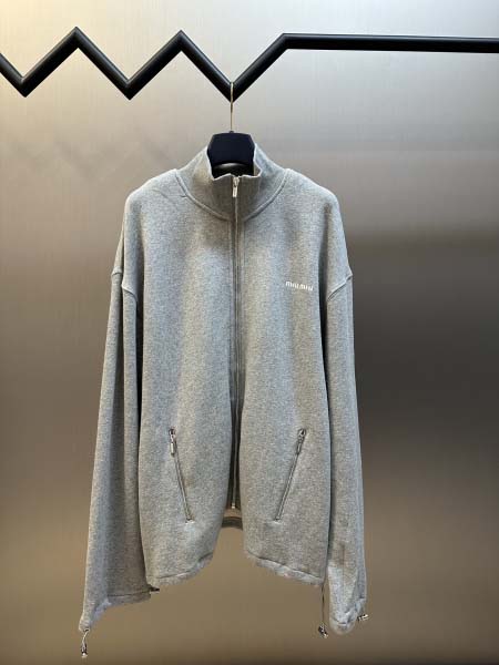 2025年8月6日入荷新作MiuMiuパーカー原版復刻人気で...