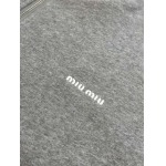 2025年8月6日入荷新作MiuMiuパーカー原版復刻人気で【极品】/正規品と同じサイズ/DW工場S-XL