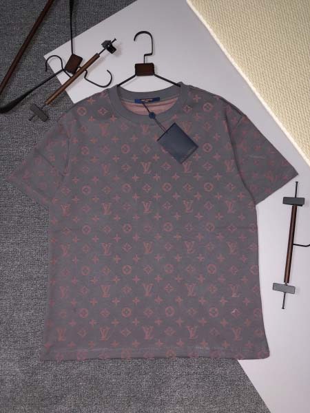 2025年8月8日入荷新作Louis Vuitton半袖 t...