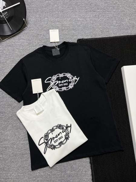2025年8月8日入荷新作GIVENCHY半袖 tシャツ高品...