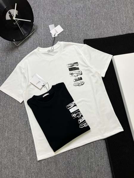 2025年8月8日入荷新作DIOR半袖 tシャツ高品質人気商...