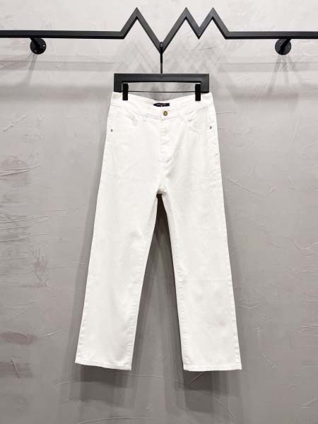 2025年8月8日入荷新作 LOUIS VUITTONジーパ...