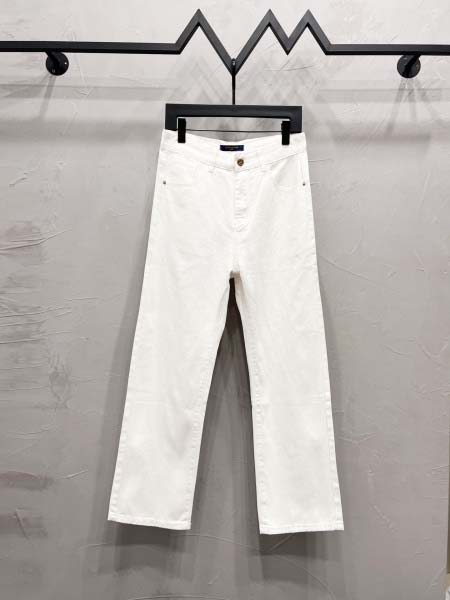 2025年8月8日入荷新作 LOUIS VUITTONジーパ...