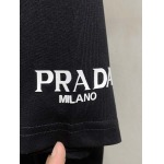 2025年8月12日入荷新作Prada半袖 tシャツ人気商品/DW工場