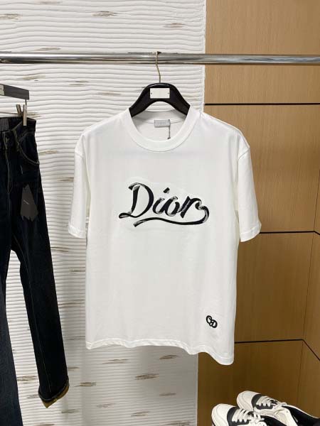 2025年8月12日入荷新作Dior半袖 tシャツ人気商品/...