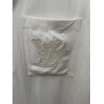 2025年8月12日入荷新作Louis Vuitton半袖 tシャツ人気商品/DW工場