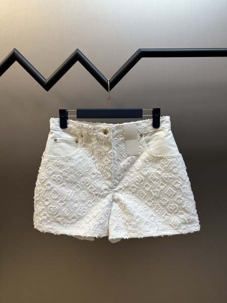 2025年8月12日入荷新作Louis Vuitton半ズボ...