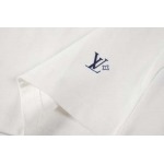 2025年8月12日入荷新作Louis Vuitton半袖 tシャツ人気商品/DW工場
