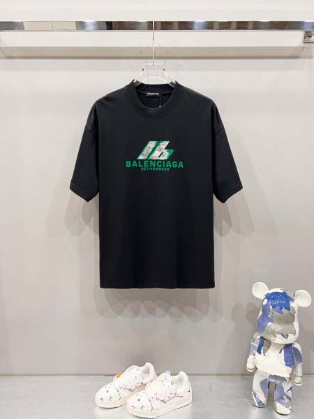 2025年8月13日入荷新作Balenciaga半袖 tシャ...