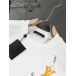 2025年8月14日入荷新作Louis Vuittontシャツ人気商品/DW工場