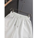 2025年8月14日入荷新作Prada半ズボン人気商品/DW工場