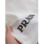 2025年8月14日入荷新作Prada半ズボン人気商品/DW工場