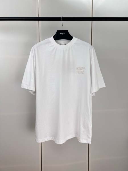 2025年8月14日入荷新作Miumiu半袖 tシャツ人気商...