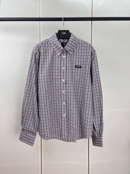 2025年8月14日入荷新作Miumiuシャツ人気商品/DW...