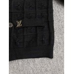 2025年8月14日入荷新作Louis Vuitton ニットカーディガン  人気商品/DW工場