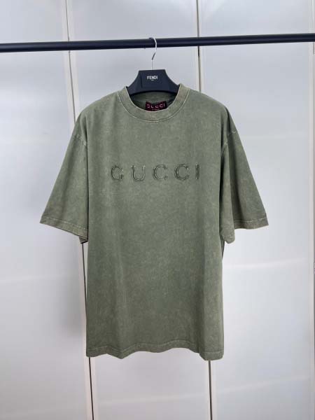 2025年8月14日入荷新作Gucci半袖 tシャツ人気商品...