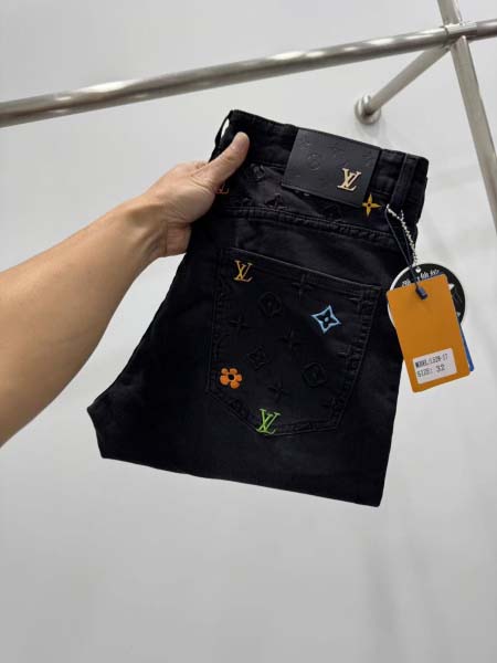 2025年8月15日入荷新作Louis vuittonジーパ...