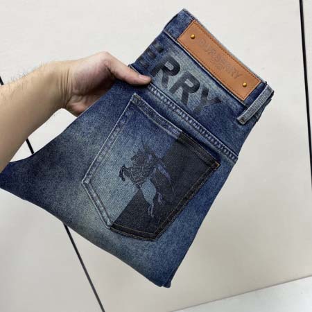 2025年8月15日入荷新作Burberryジーパン人気商品...