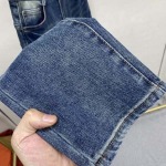 2025年8月15日入荷新作Burberryジーパン人気商品/DW工場