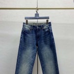 2025年8月15日入荷新作Burberryジーパン人気商品/DW工場