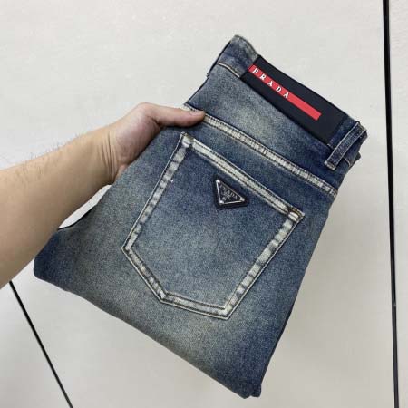 2025年8月15日入荷新作PRADAジーパン人気商品/DW工場