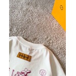 2025年8月15日入荷新作Louis vuitton半袖 tシャツ人気商品/DW工場