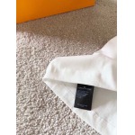 2025年8月15日入荷新作Louis vuitton半袖 tシャツ人気商品/DW工場