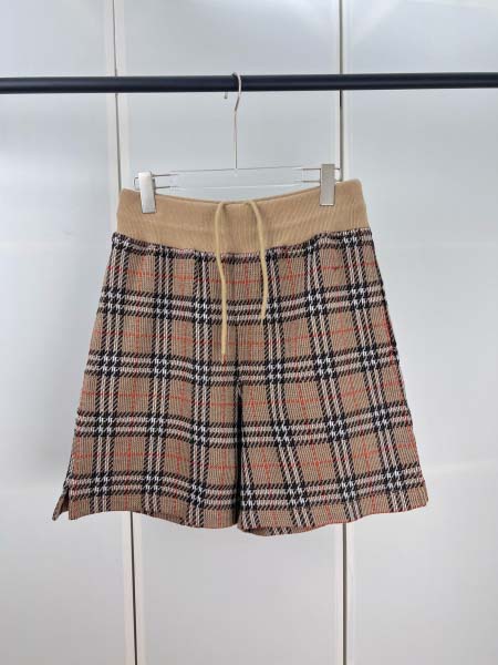 2025年8月15日入荷新作BURBERRY半ズボン人気商品...