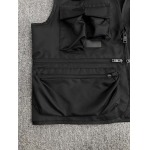 2025年8月15日入荷新作Pradaベスト  人気商品/DW工場