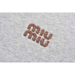 2025年8月15日入荷新作MiuMiuジャケット人気商品/DW工場