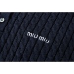 2025年8月15日入荷新作MiuMiuセーター人気商品/DW工場
