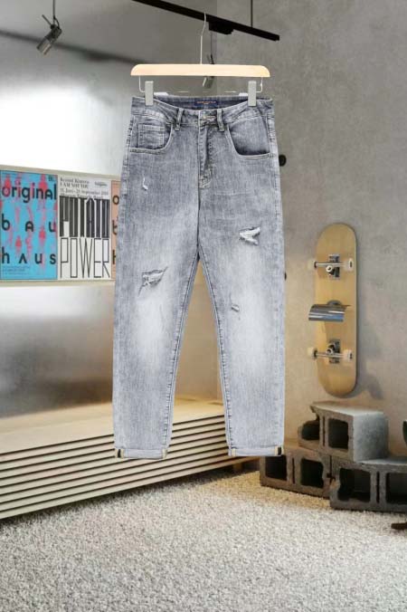 2025年8月19日入荷新作 LOUIS VUITTONジー...