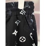 2025年8月19日入荷新作 LOUIS VUITTON半ズボン人気商品/DW工場