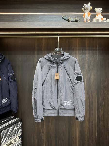 2025年8月20日入荷新作Burberry秋冬ジャケット ...