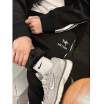 2025年8月20日入荷新作ARCTERYX秋冬 上下 高级品超厳選★入手困難/誕生日プレゼント