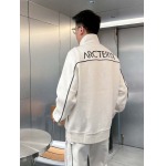 2025年8月20日入荷新作ARCTERYX秋冬 上下 高级品超厳選★入手困難/誕生日プレゼント