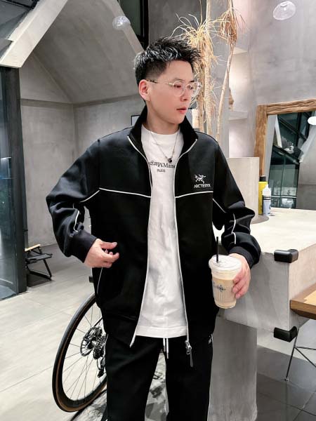 2025年8月20日入荷新作ARCTERYX秋冬 上下 高级...