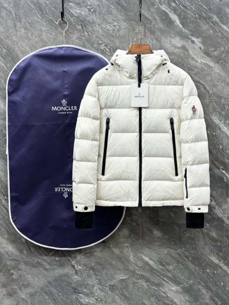 2025年8月20日入荷新作Monclerダウンジャケット ...