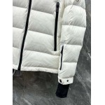 2025年8月20日入荷新作Monclerダウンジャケット 高级品超厳選★入手困難/誕生日プレゼント