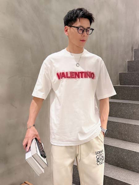 2025年8月20日入荷新作VALENTINO半袖 tシャツ...