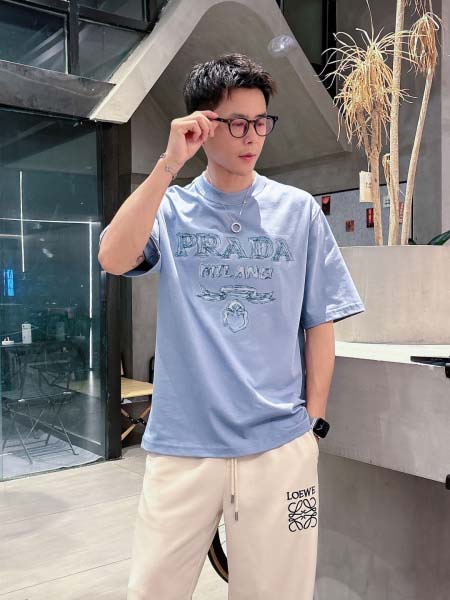 2025年8月20日入荷新作Prada半袖 tシャツ 高级品...