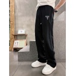 2025年8月20日入荷新作Pradaスウェットパンツ 高级品超厳選★入手困難/誕生日プレゼント