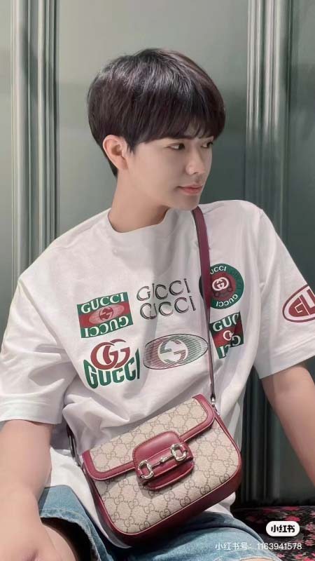 2025年8月22日入荷新作Louis vuitton半袖 ...